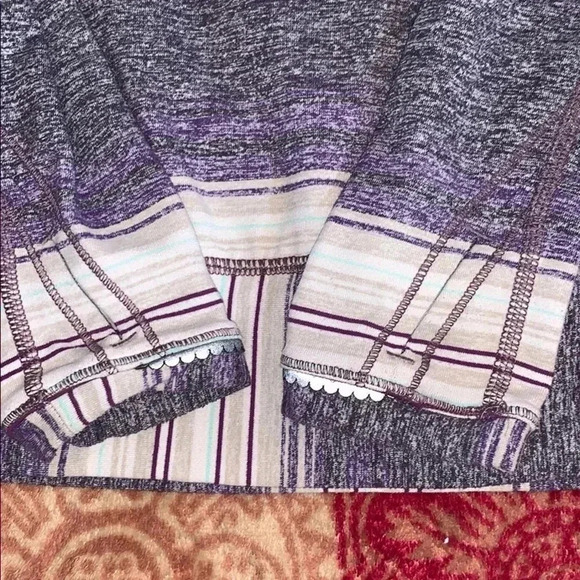 Lululemon race your pace long sleeve - Picture 15 of 16